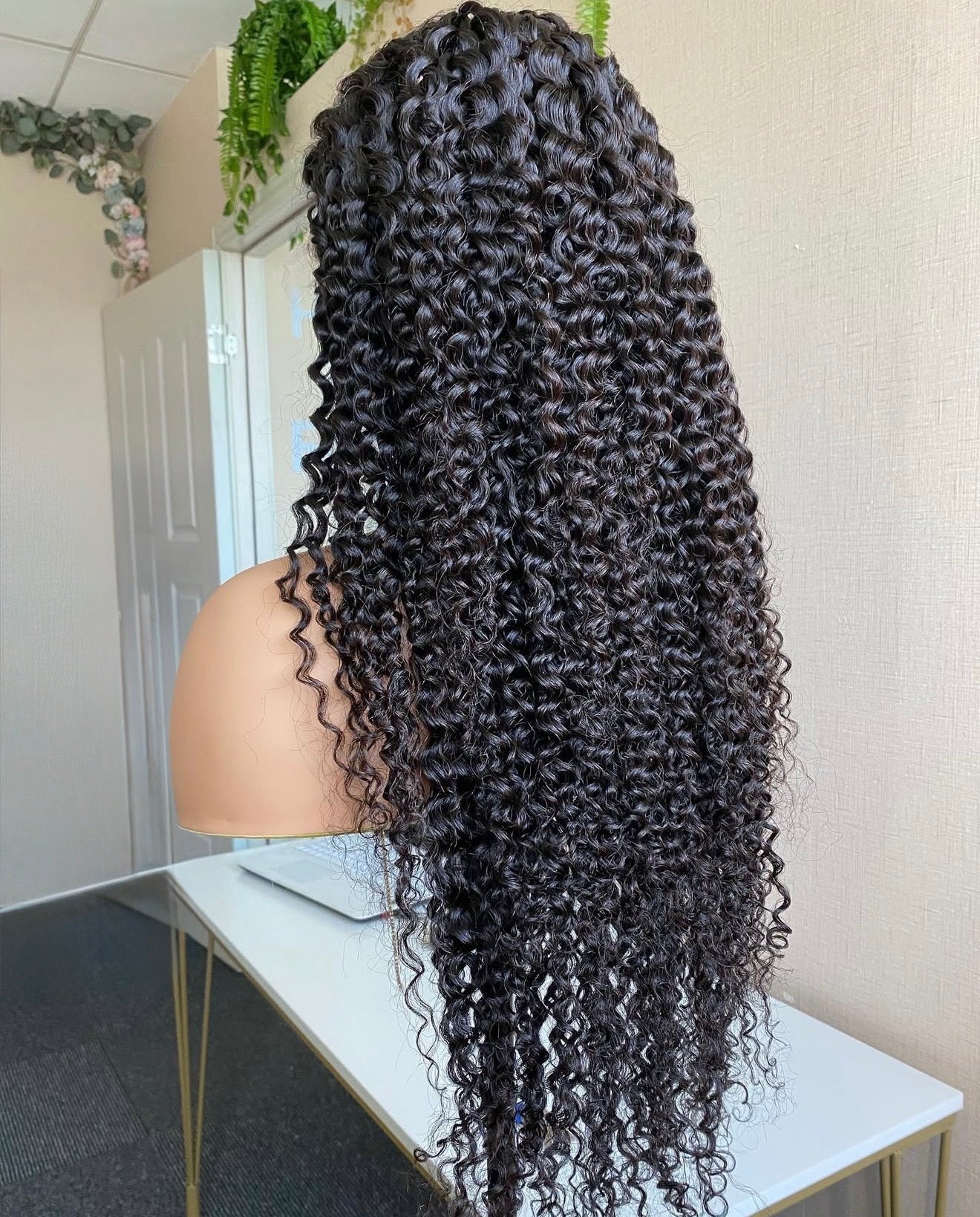 Lavish Signature - Jerry Curl Frontal Wig