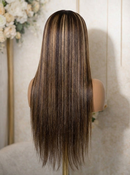 Lavish Colour Studio - Highlight Brownie Wig