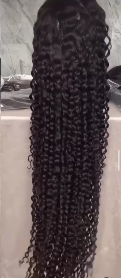 Lavish Signature - Italian curl Curl Closure Wig